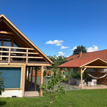 Csendülő Vendégház Noszvaj Esterno foto